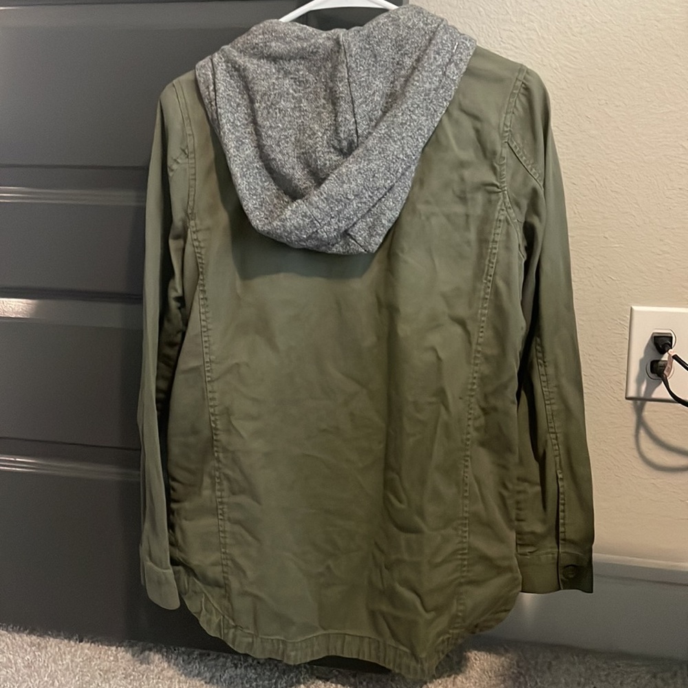 Green Jacket - Picture 2 of 3
